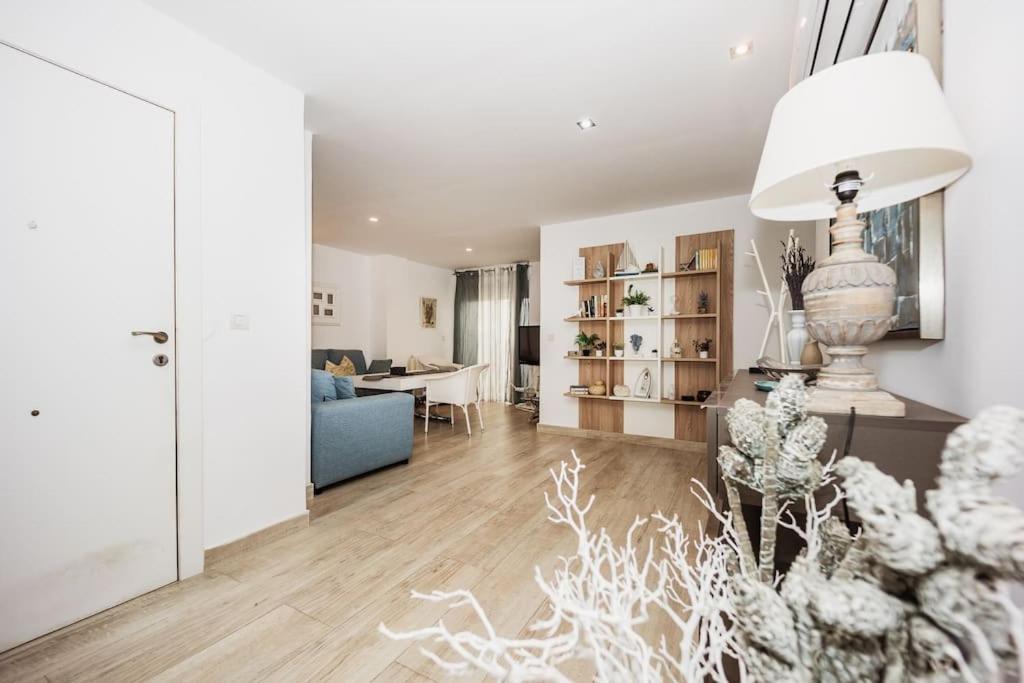 Modern First Line Apartment Almunecar Exterior photo