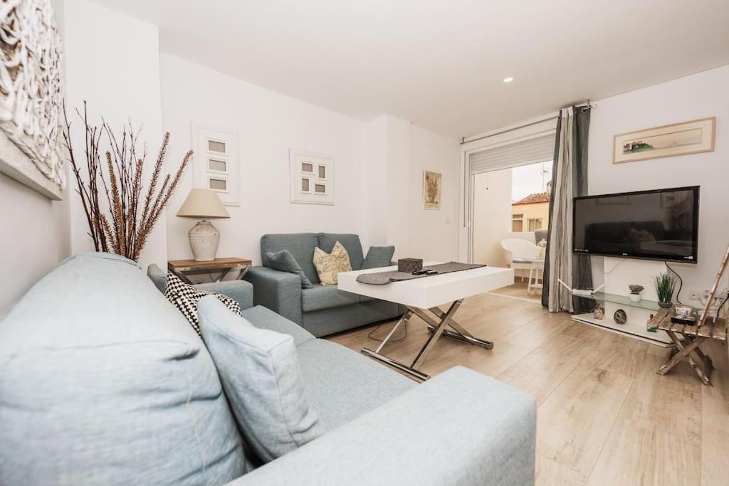 Modern First Line Apartment Almunecar Exterior photo